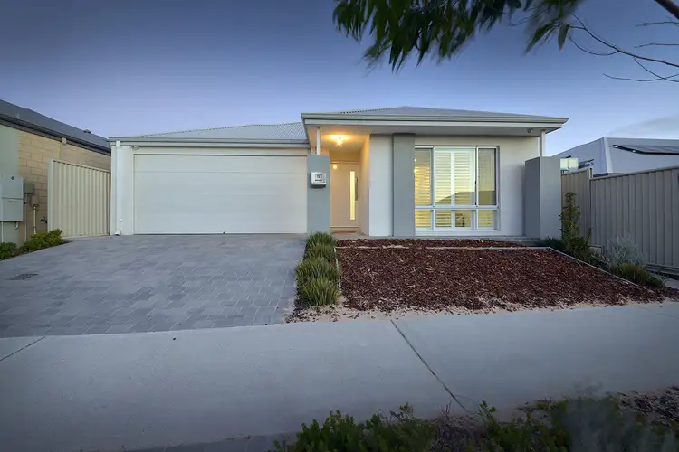 19 Bobtail Way, Alkimos WA 6038