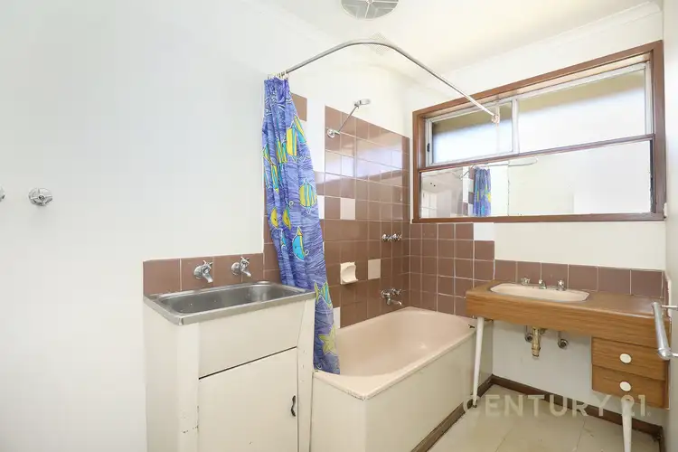 Sixth view of Homely block of units listing, 1-4/26 Jones Road, Dandenong VIC 3175