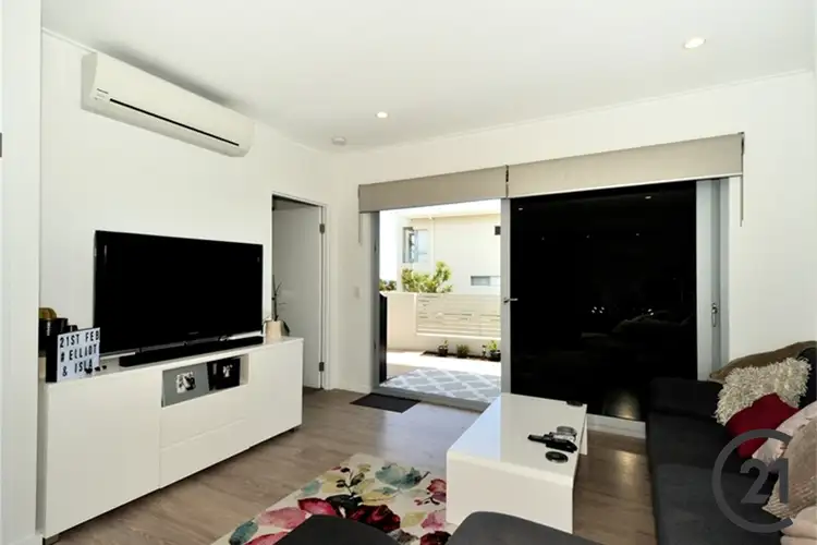 Fourth view of Homely unit listing, 2/150 Boardwalk Boulevard, Halls Head WA 6210