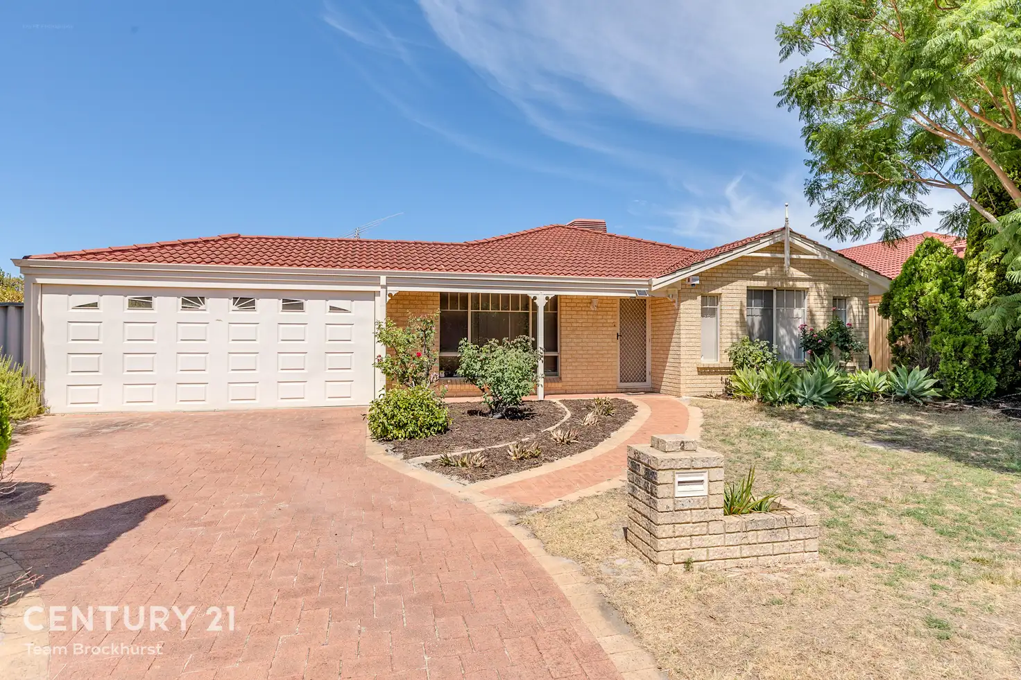 Main view of Homely house listing, 2 Rosebud Close, Huntingdale WA 6110