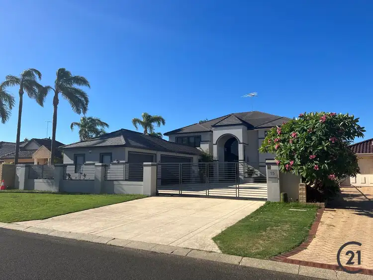 15 Warren Place, Dudley Park WA 6210