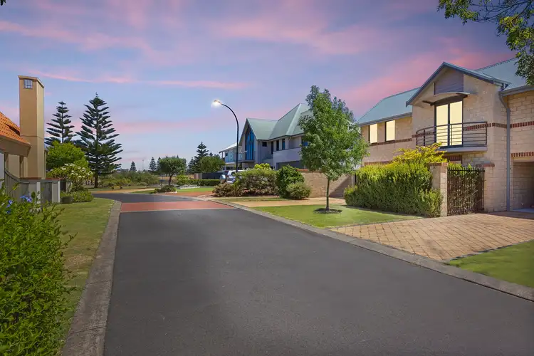 38 Marabank Loop, Bunbury WA 6230