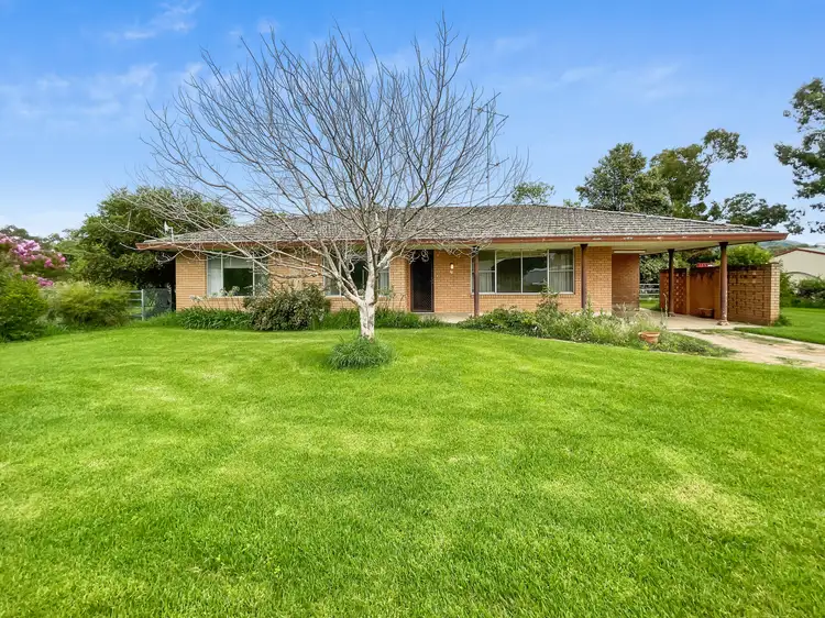 25 Nanima Street, Eugowra NSW 2806