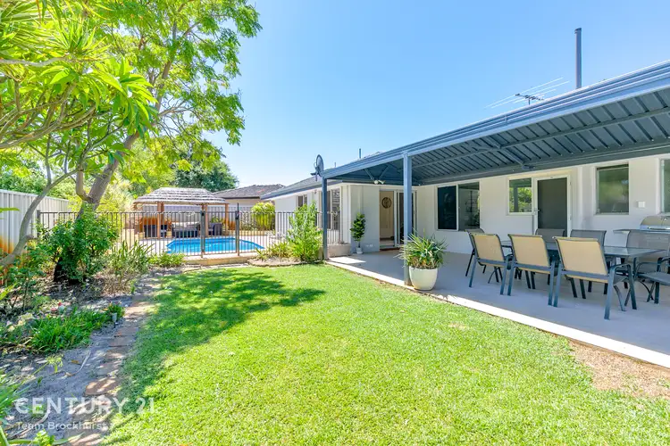 11 Lachlan Road, Thornlie WA 6108