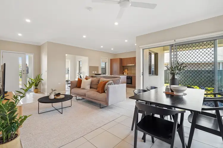 Fourth view of Homely semi-detached listing, 1/41 Sygna Street, Fern Bay NSW 2295