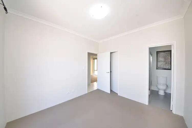 Sixth view of Homely house listing, 5 Oxted Link, Butler WA 6036