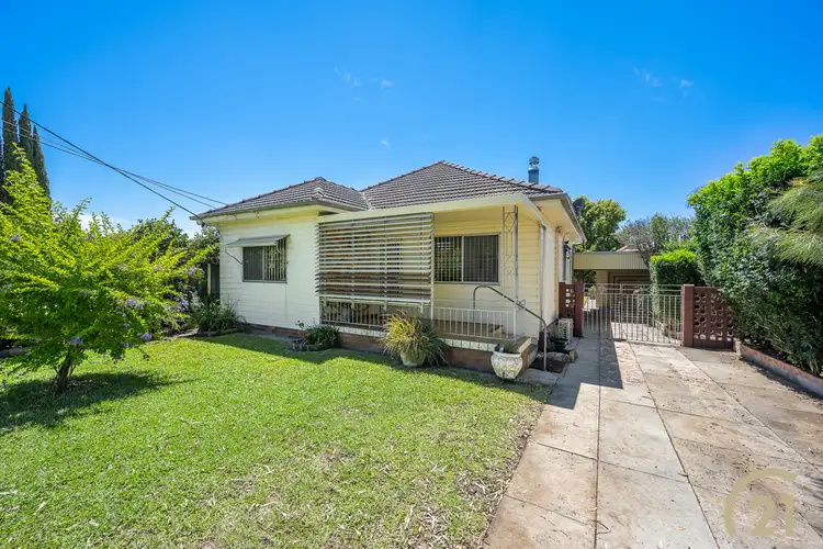 493 The Horsley Drive, Fairfield NSW 2165