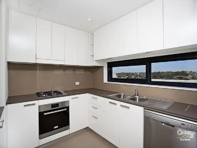 601/12 Brodie Spark Dr