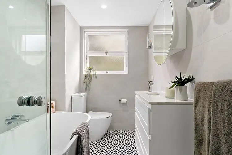Sixth view of Homely apartment listing, 12a/72 Murdoch Street, Cremorne NSW 2090