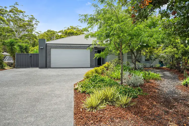 13 Paperbark Court, Fern Bay NSW 2295