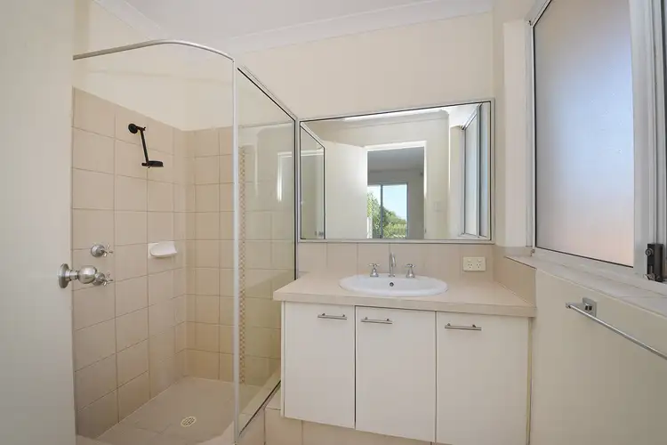 Fifth view of Homely house listing, 2 Fordham Avenue, Clarkson WA 6030