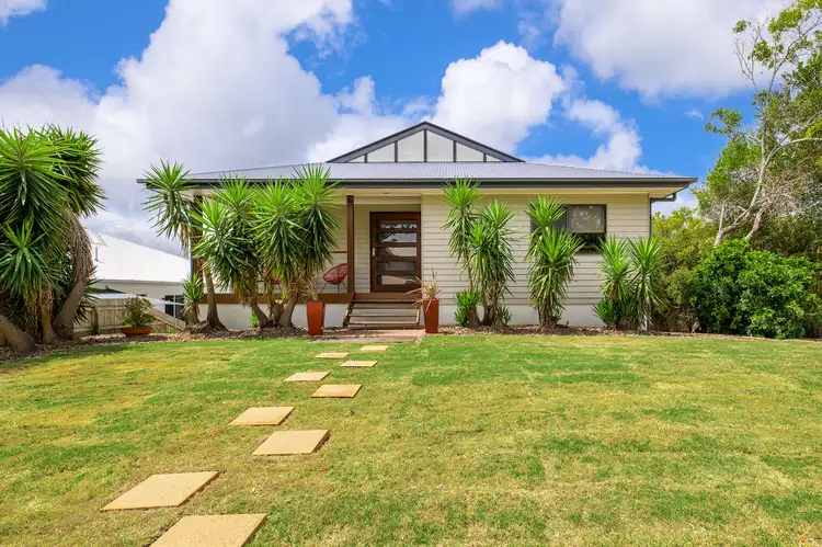 34 Hilltop Avenue, Southside QLD 4570