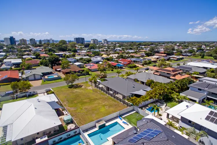 18 Saint Pauls Avenue, Pelican Waters QLD 4551