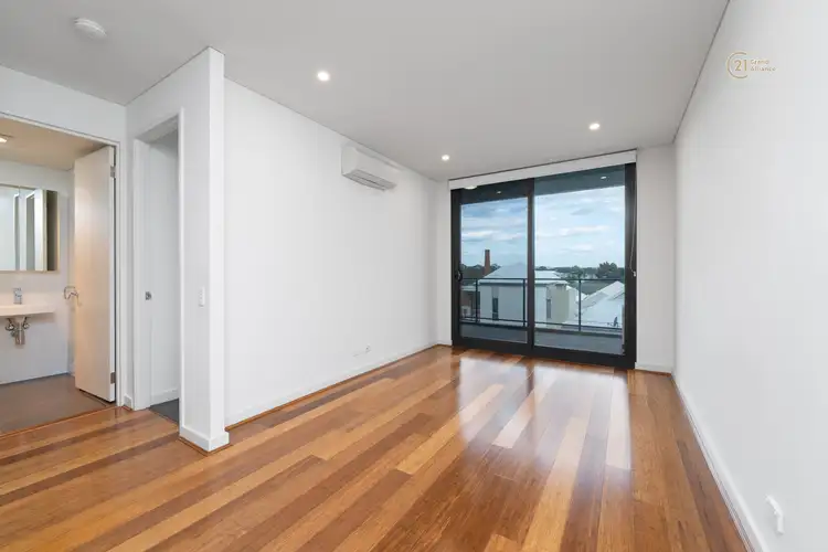 27/2 Marina Drive, Ascot WA 6104