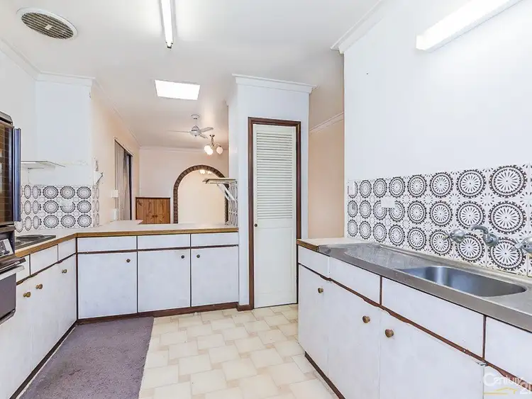 Fifth view of Homely house listing, 18 Lyrebird Way, Thornlie WA 6108