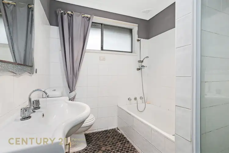 Sixth view of Homely house listing, 24 Lorikeet Avenue, Ingleburn NSW 2565