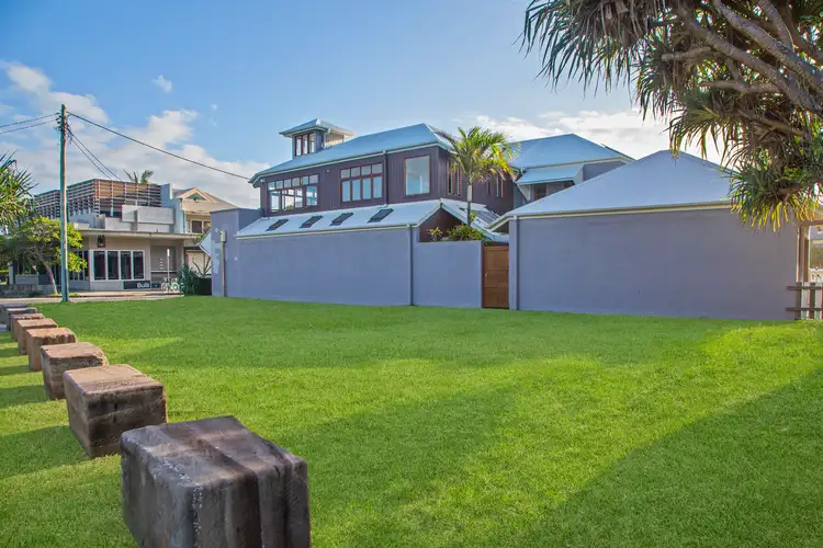 2 Lorraine Avenue, Marcoola QLD 4564