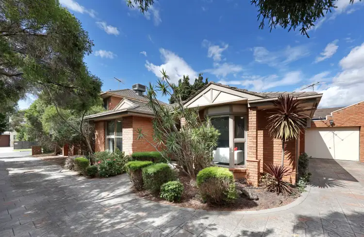 Main view of Homely unit listing, 2/4B Bevis Street, Bentleigh East VIC 3165