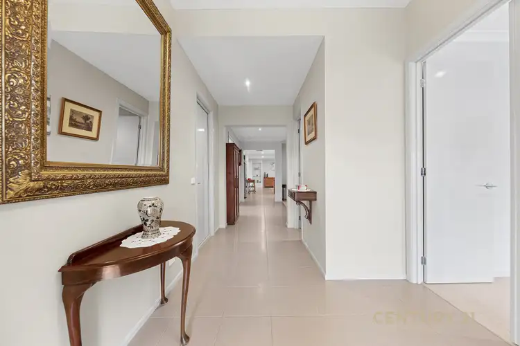 Fifth view of Homely house listing, 18 Withers Court, Pakenham VIC 3810