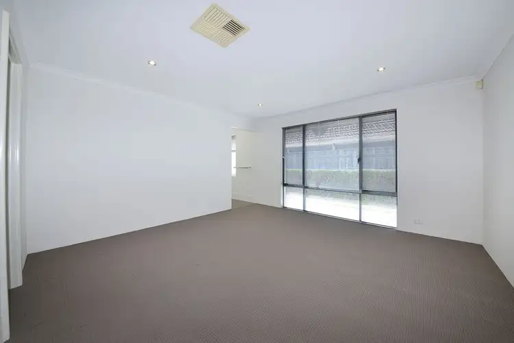 Sixth view of Homely house listing, 7 Acapulco Way, Quinns Rocks WA 6030