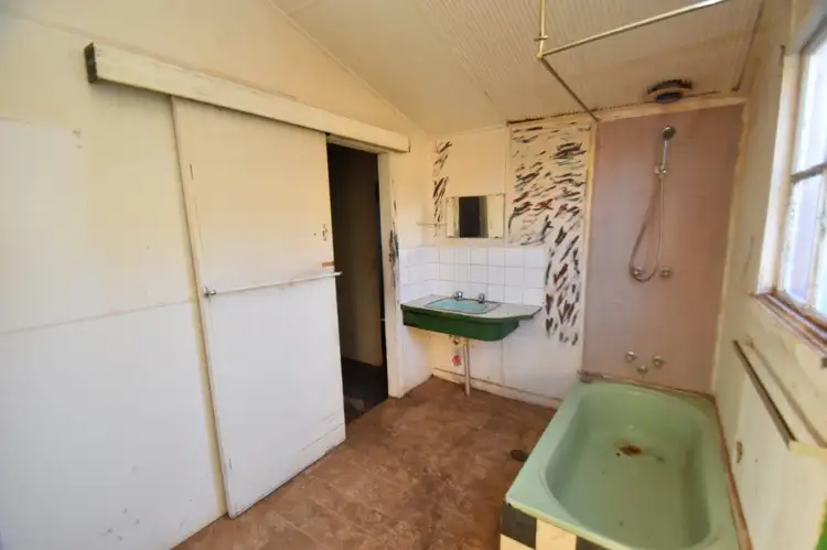 Fifth view of Homely house listing, 125 Bromide Street, Broken Hill NSW 2880