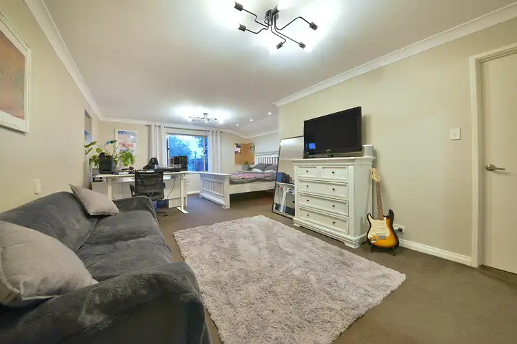 Sixth view of Homely house listing, 6 Kanda Place, Mindarie WA 6030