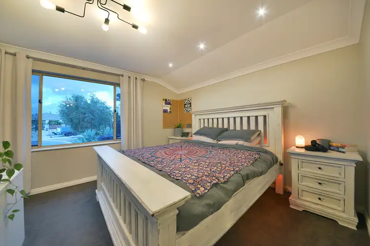 Seventh view of Homely house listing, 6 Kanda Place, Mindarie WA 6030