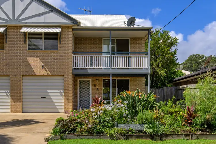 Main view of Homely townhouse listing, 2/5 Rumbalara Avenue, Rainbow Beach QLD 4581
