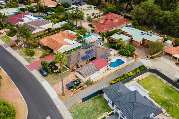 13 Tennyson Avenue, Halls Head WA 6210
