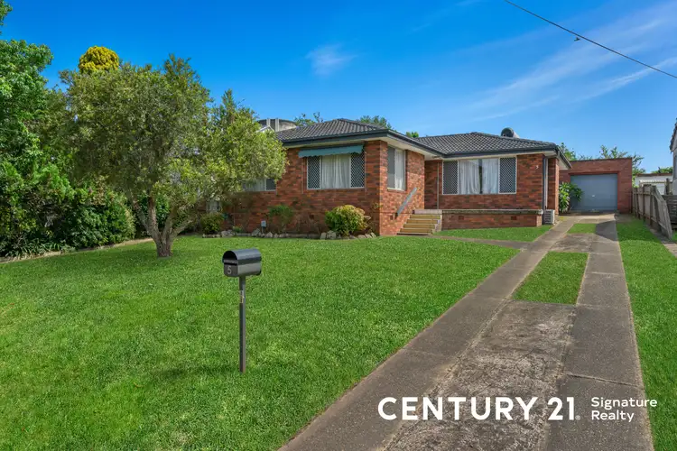 5 Hockey Street, Nowra NSW 2541