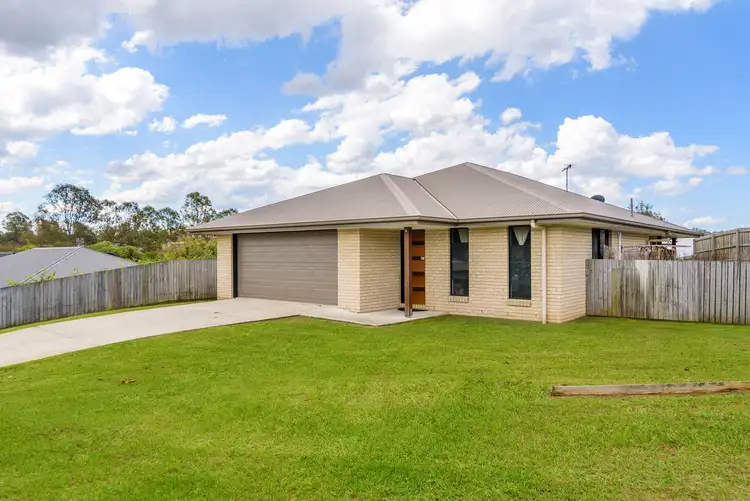3 Principal Place, Jones Hill QLD 4570