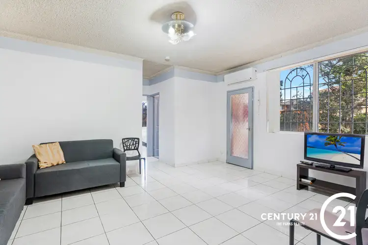 9/9 Lackey Street, Fairfield NSW 2165