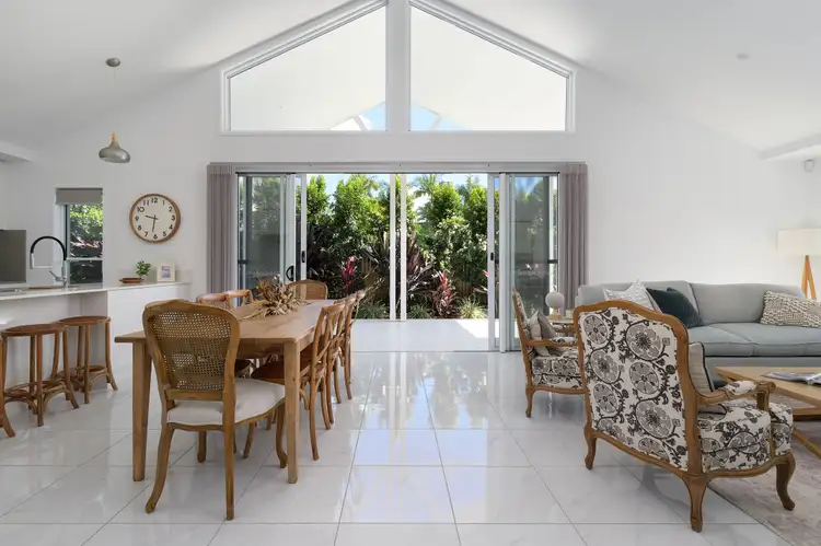 Second view of Homely house listing, 3 Cambridge Circuit, Southside QLD 4570