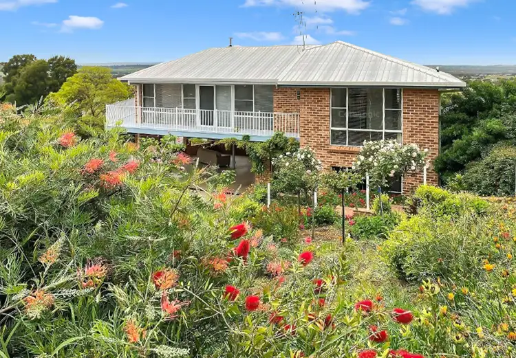 1 Mendos Place, Parkes NSW 2870