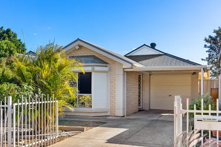 6 Harrow Street