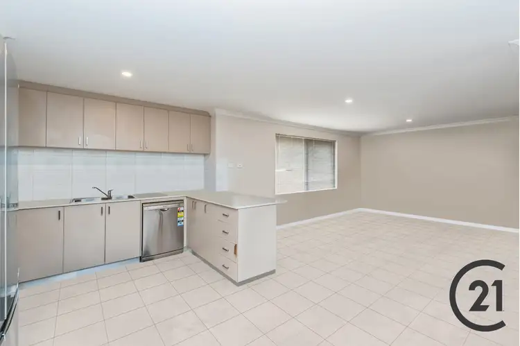 Fourth view of Homely house listing, 10 Vamoose Way, Meadow Springs WA 6210
