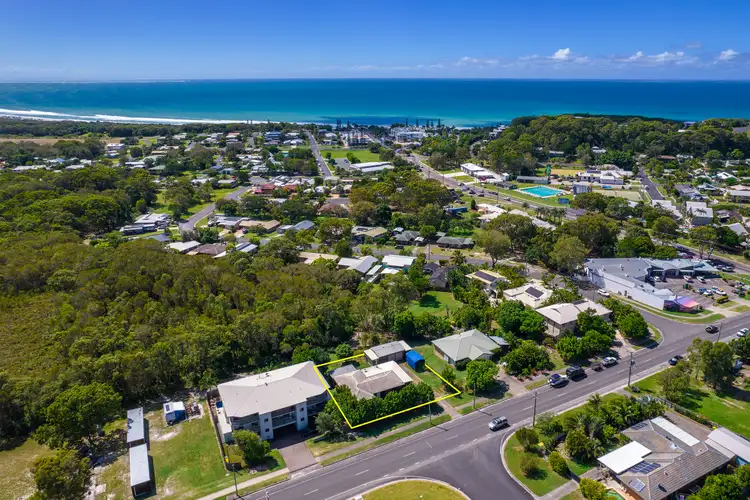 Second view of Homely house listing, 8 Carlo Road, Rainbow Beach QLD 4581