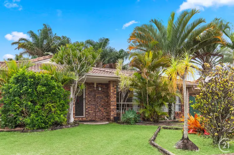 15 Mackay Drive, Kawungan QLD 4655