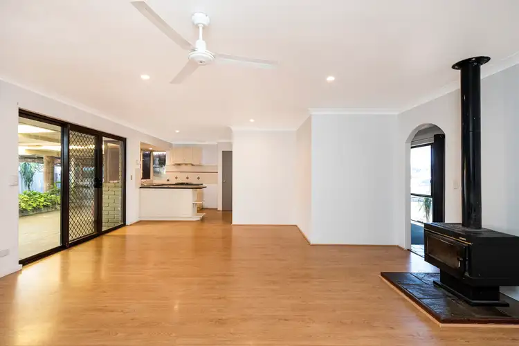 Second view of Homely house listing, 13 Boronia Close, Camillo WA 6111