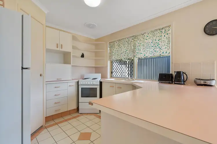 Sixth view of Homely house listing, 4 Dawson Place, Hillcrest QLD 4118