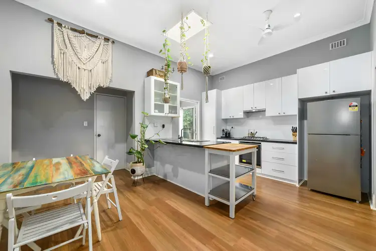 4 Star Street, Carlisle WA 6101