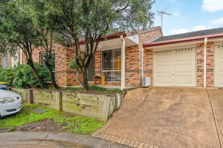 11/8 Watergum Way, Greenacre NSW 2190