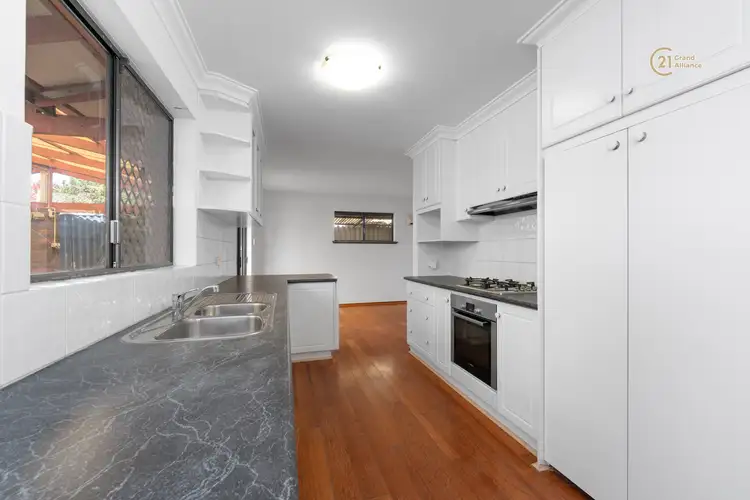 19 Jardine Court, Thornlie WA 6108