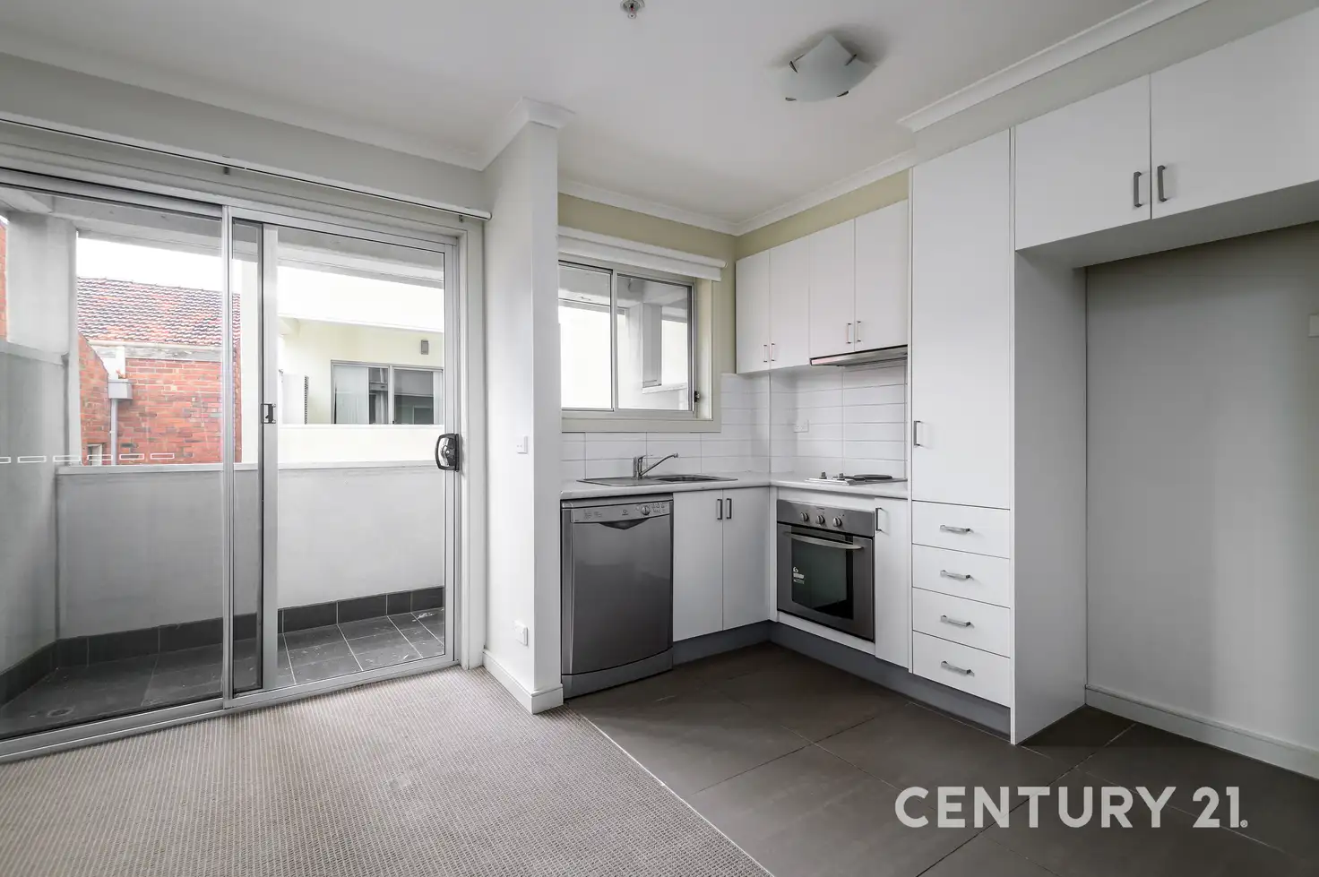 Main view of Homely studio listing, 4/41 Railway Avenue, Oakleigh VIC 3166