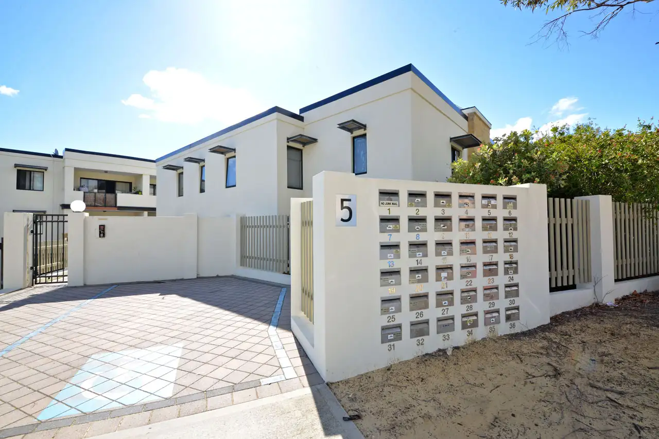 Main view of Homely apartment listing, 10/5 Eastleigh Loop, Currambine WA 6028