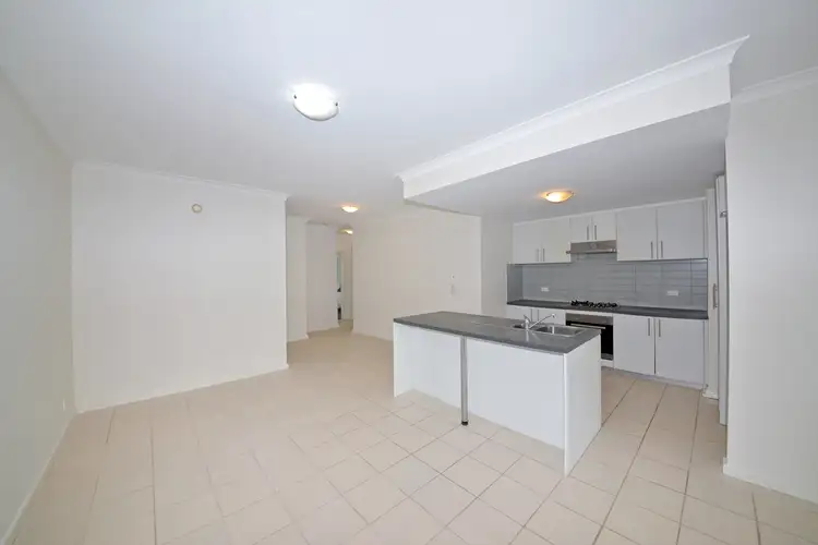 Fifth view of Homely apartment listing, 10/5 Eastleigh Loop, Currambine WA 6028