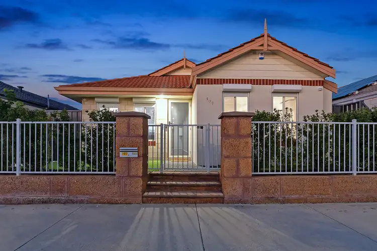 107 Joseph Banks Boulevard, Banksia Grove WA 6031