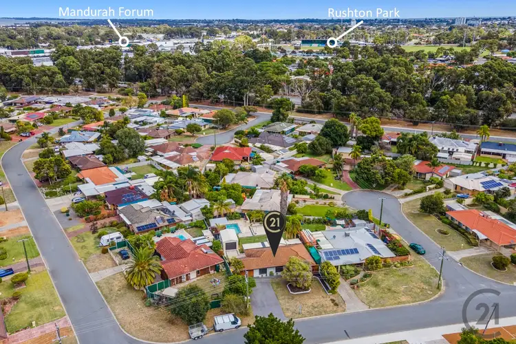 10 Shashta Drive, Greenfields WA 6210