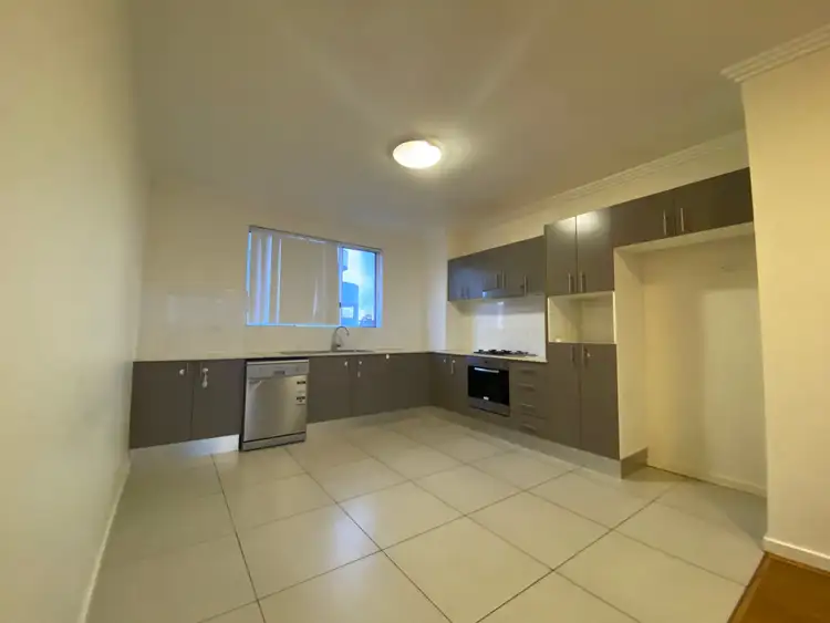 Fourth view of Homely apartment listing, 33/2-12 Civic Avenue, Pendle Hill NSW 2145