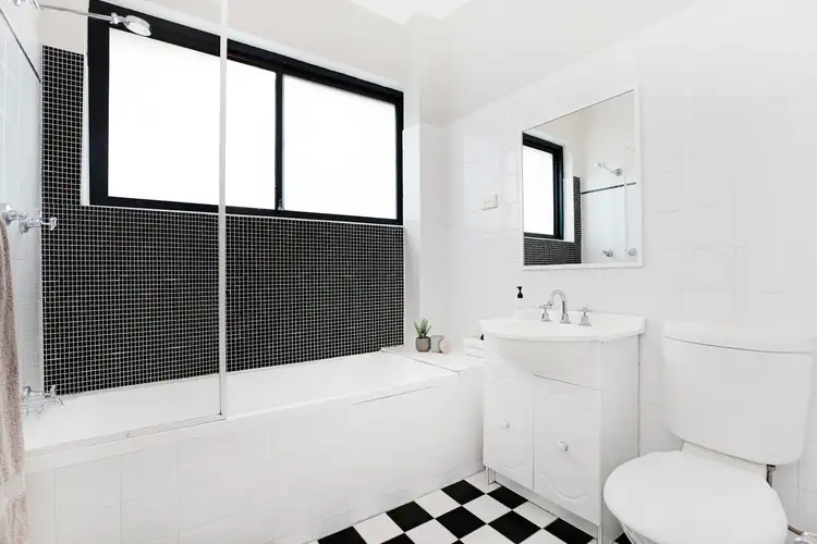 Sixth view of Homely apartment listing, 6/258 Old South Head Road, Bellevue Hill NSW 2023